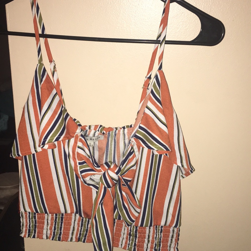 Shoulder shirt with shorts